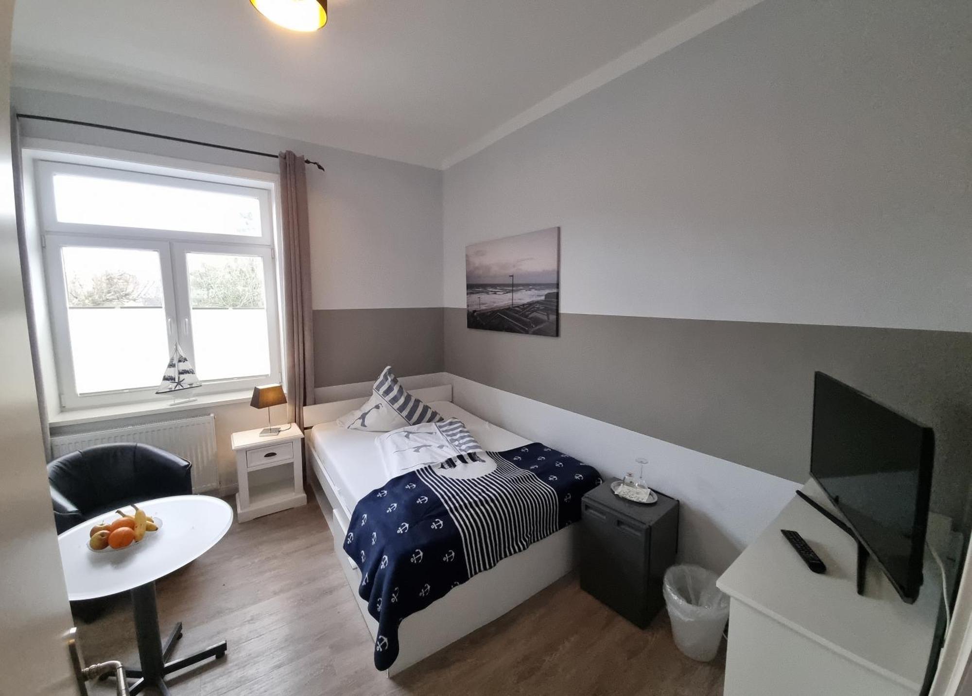 Hotel-Cafe-Lindow Wenningstedt-Braderup Extérieur photo